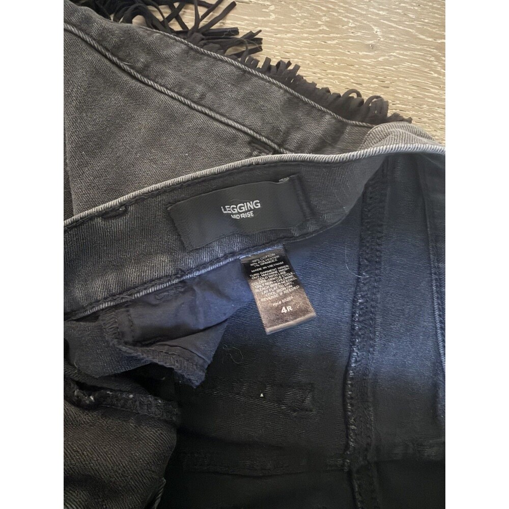 Women’s Express Mid Rise Black Fringe Jeans Dark Wash Cowgirl Denim Size 4R - Picture 3 of 7